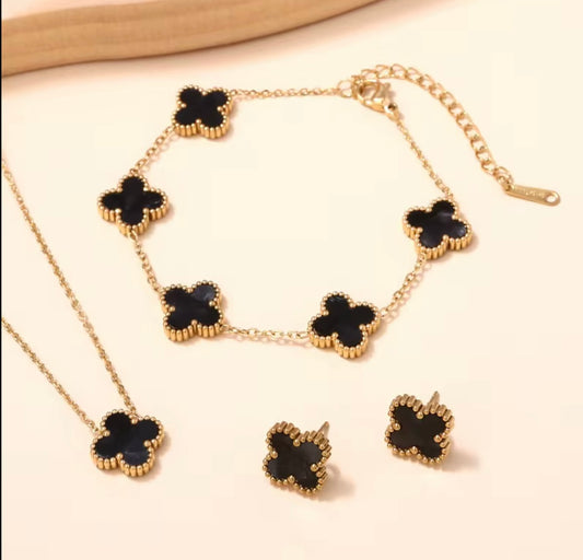 Clover 18k gold plated luxury necklace, bracelet and earrings set