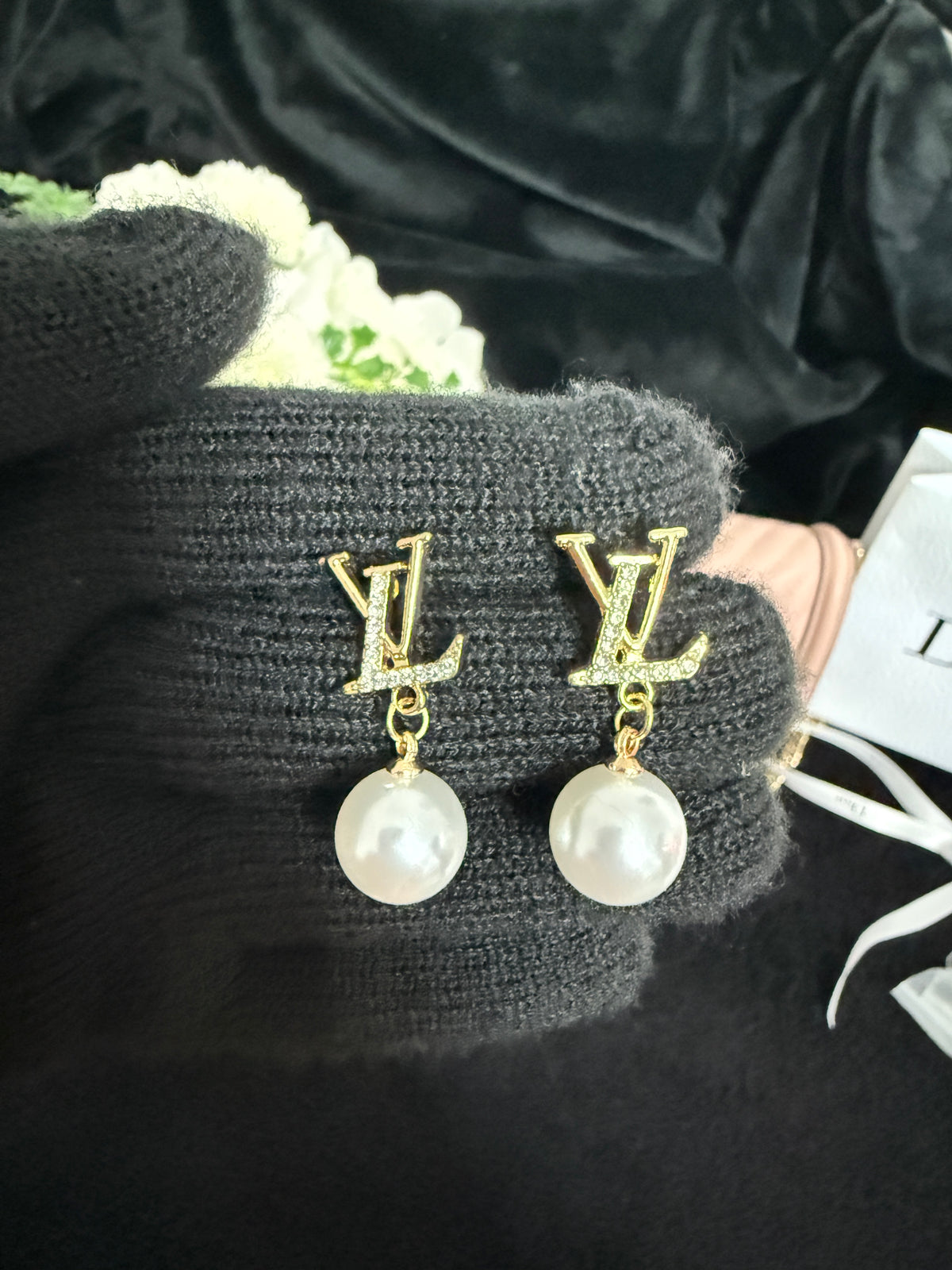 LV earrings with pearl