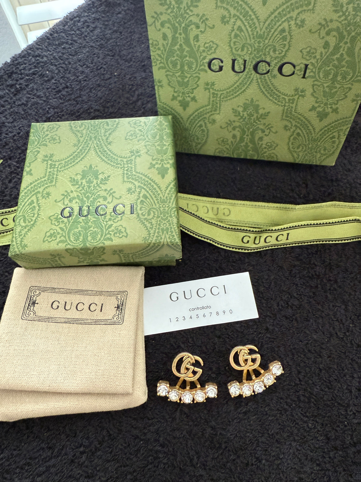 Vintage GG diamond classic earrings with premium packaging