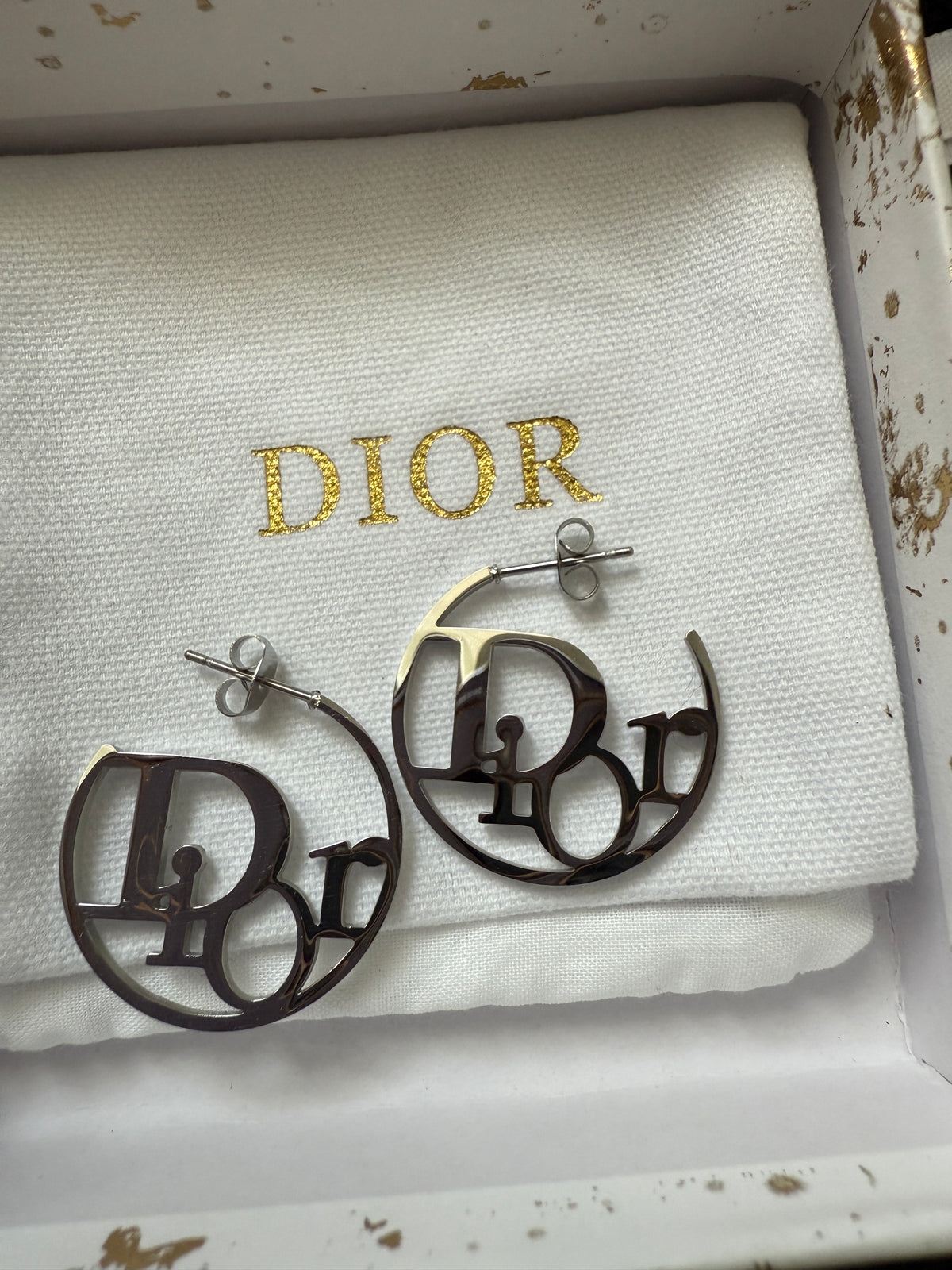 C D hoops in sliver