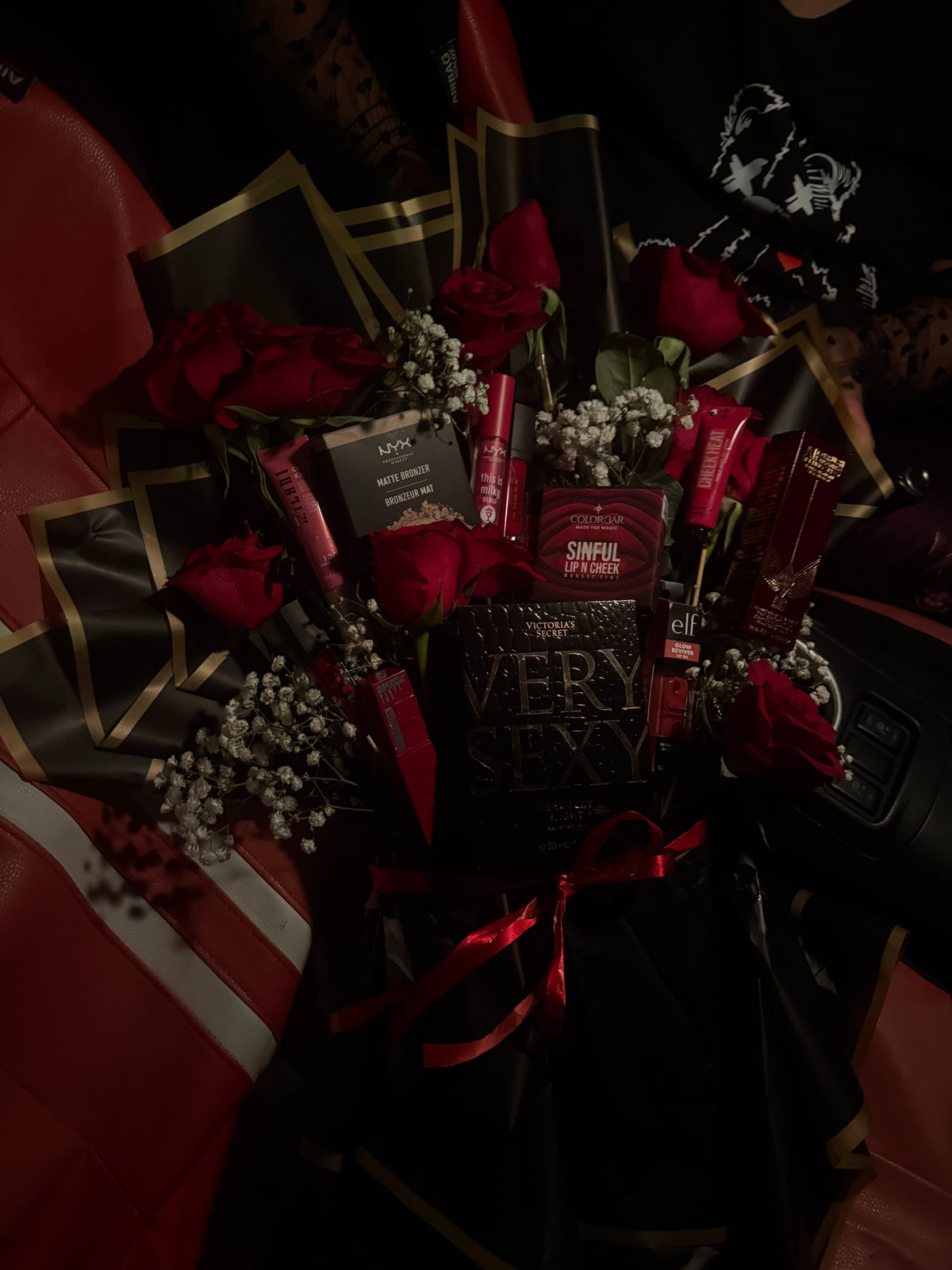 Black & red theme Customized make up bouquet with 11 products