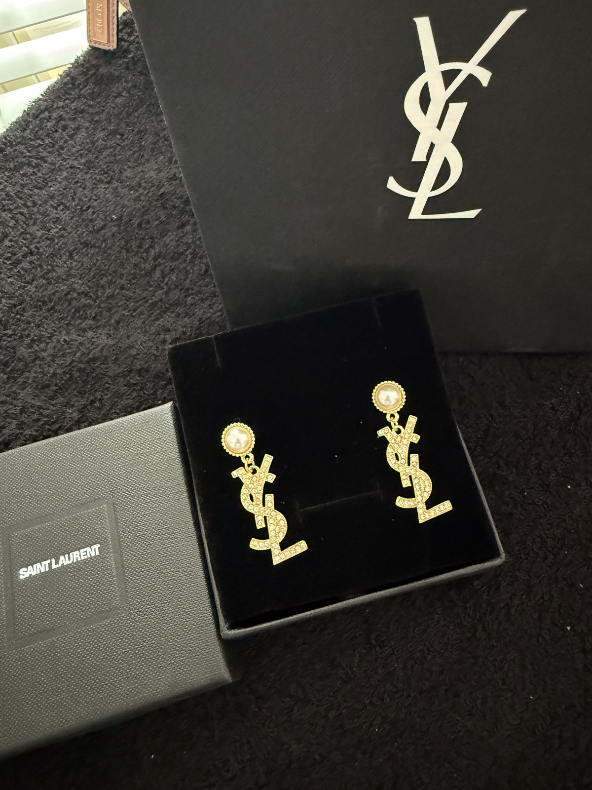 YY gold plated pearl earrings