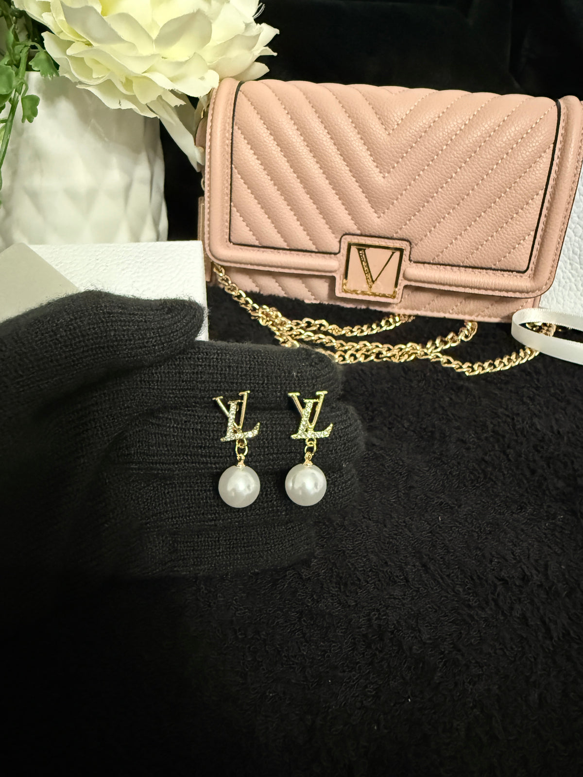 LV earrings with pearl