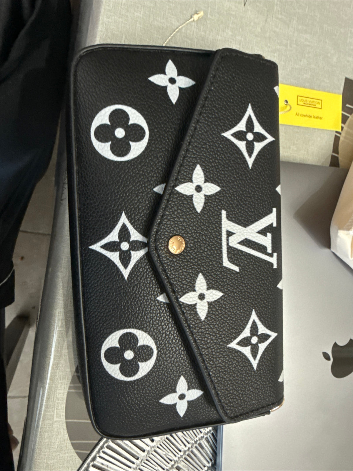VL bag with 3 pcs including wallet & cardholder with premium packaging with dust bag