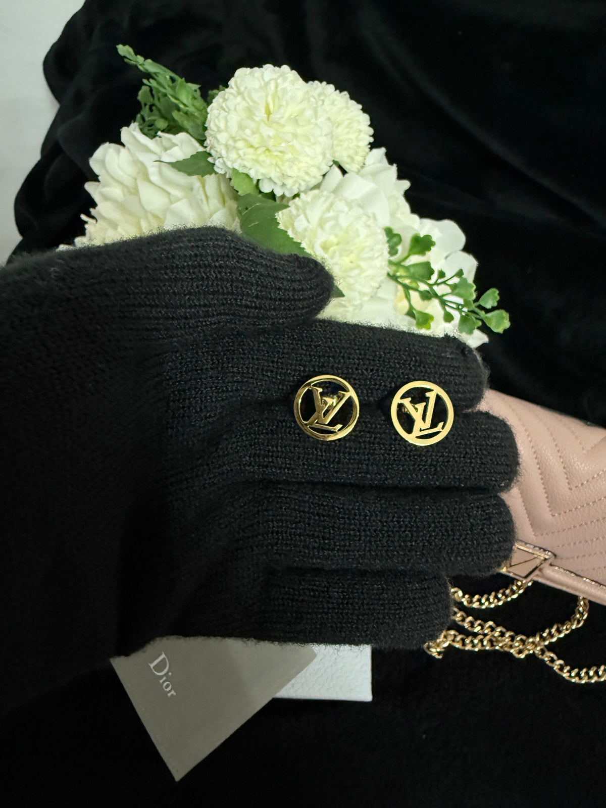 LV dailywear stud
